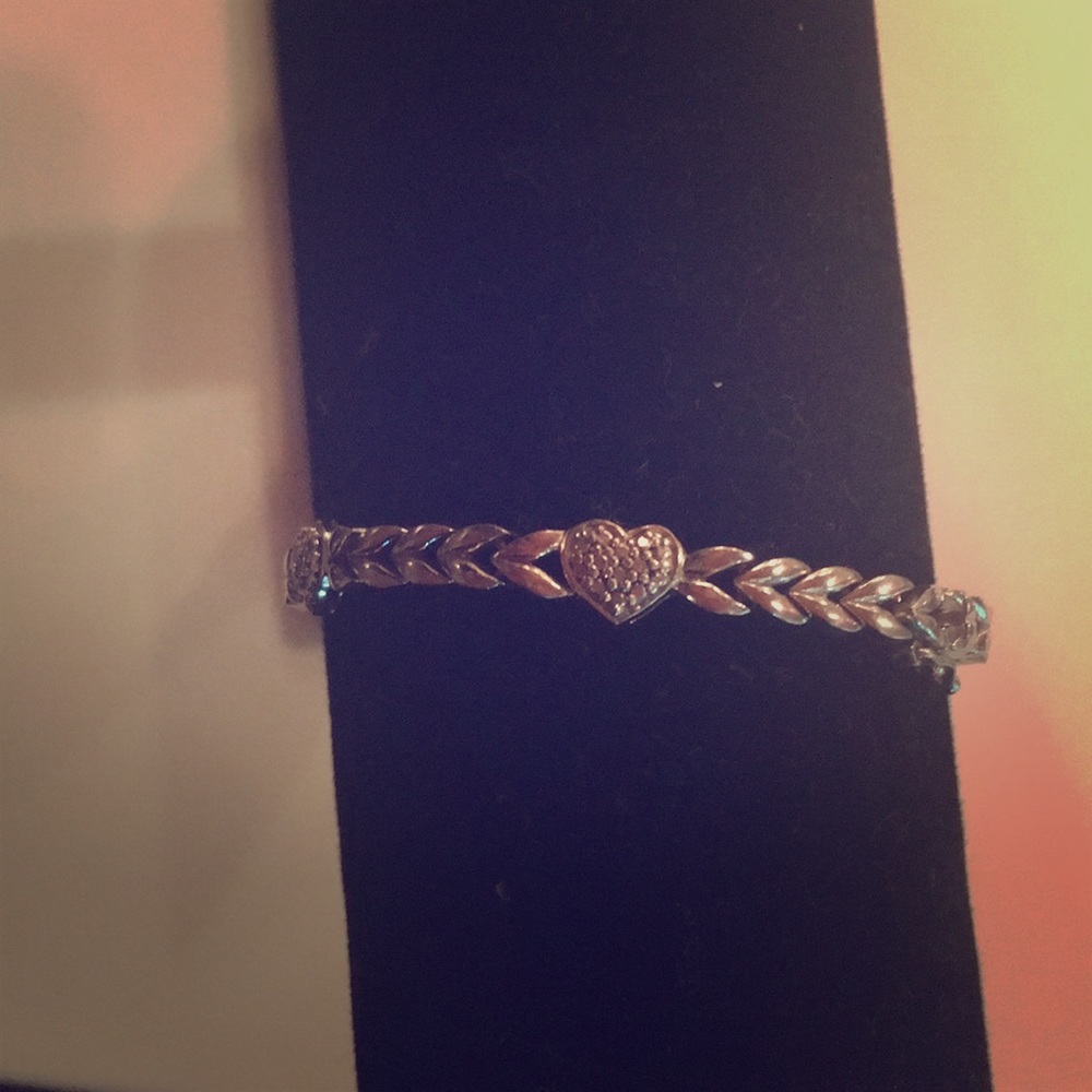 Heart bracelet